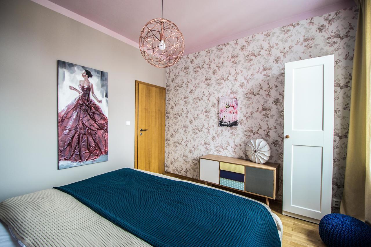 Stylish Apartments Close To Eden Garden Прага Екстер'єр фото