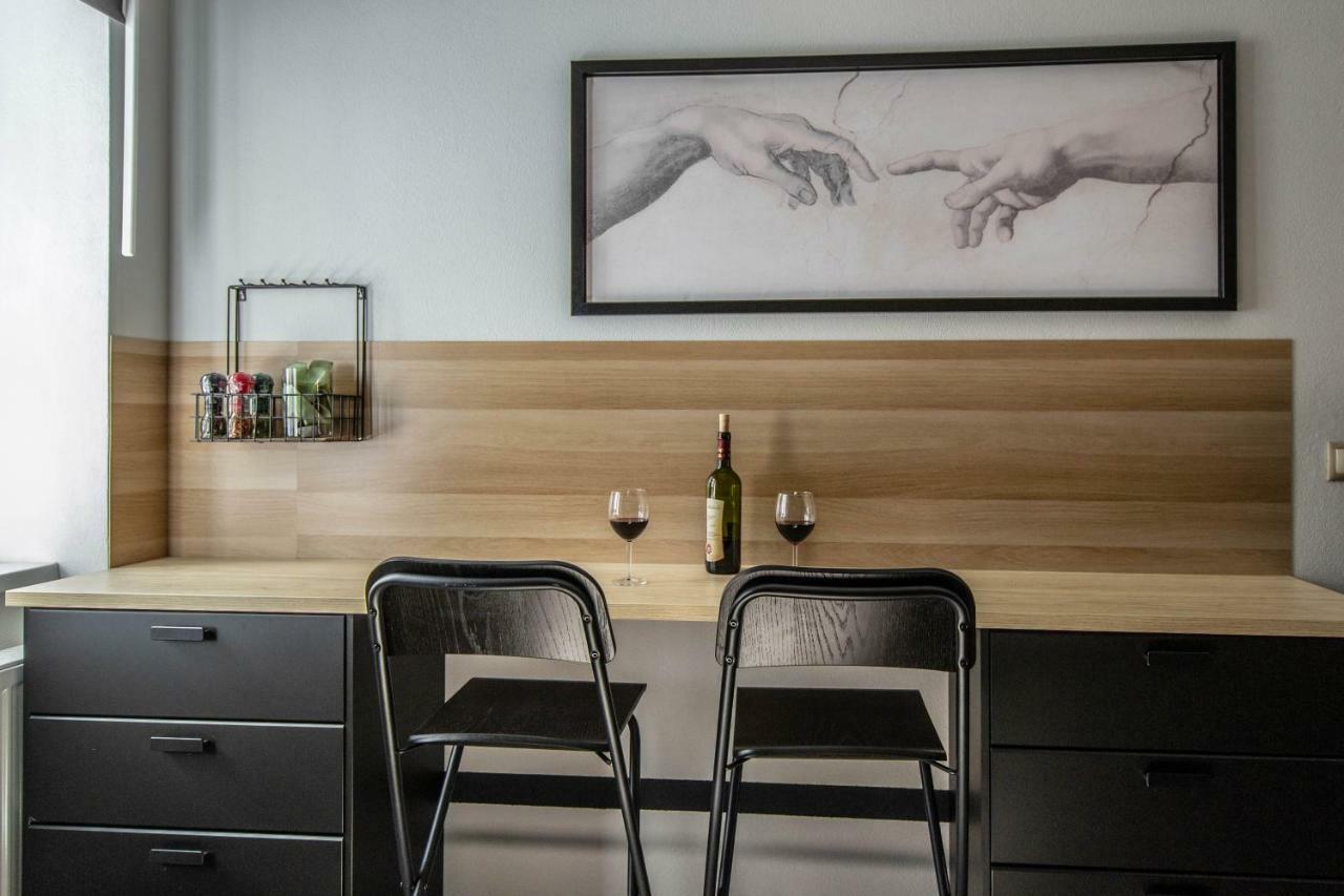 Stylish Apartments Close To Eden Garden Прага Екстер'єр фото