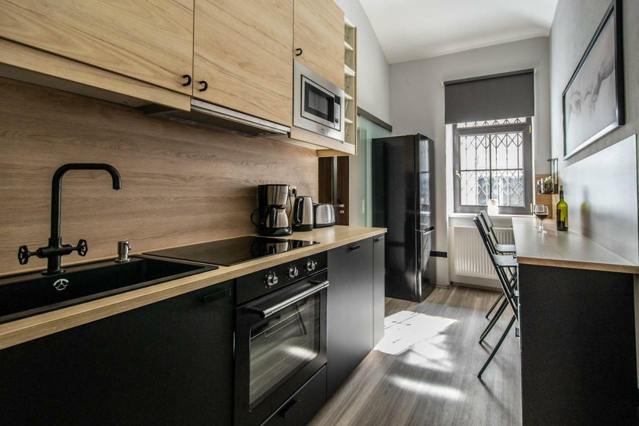 Stylish Apartments Close To Eden Garden Прага Екстер'єр фото